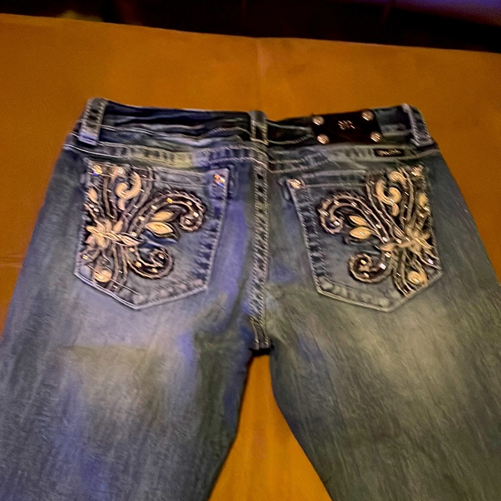 Miss me boot cut jeans slightly distressed32 waist 34” inseam